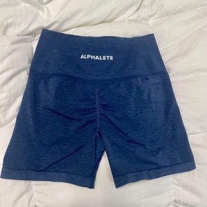 Alphalete Amplify shorts in color Oceania